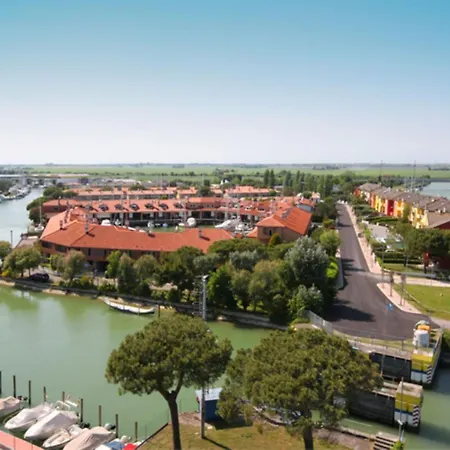 Stunning Sea View Flat Just 250m From The Apartment